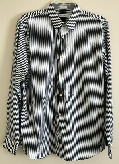 قميص نسائي مخطط اسود وابيض